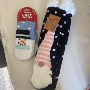 PAIR of Airplus & treehouse knits Cozy Socks with Snowman & elf Designs